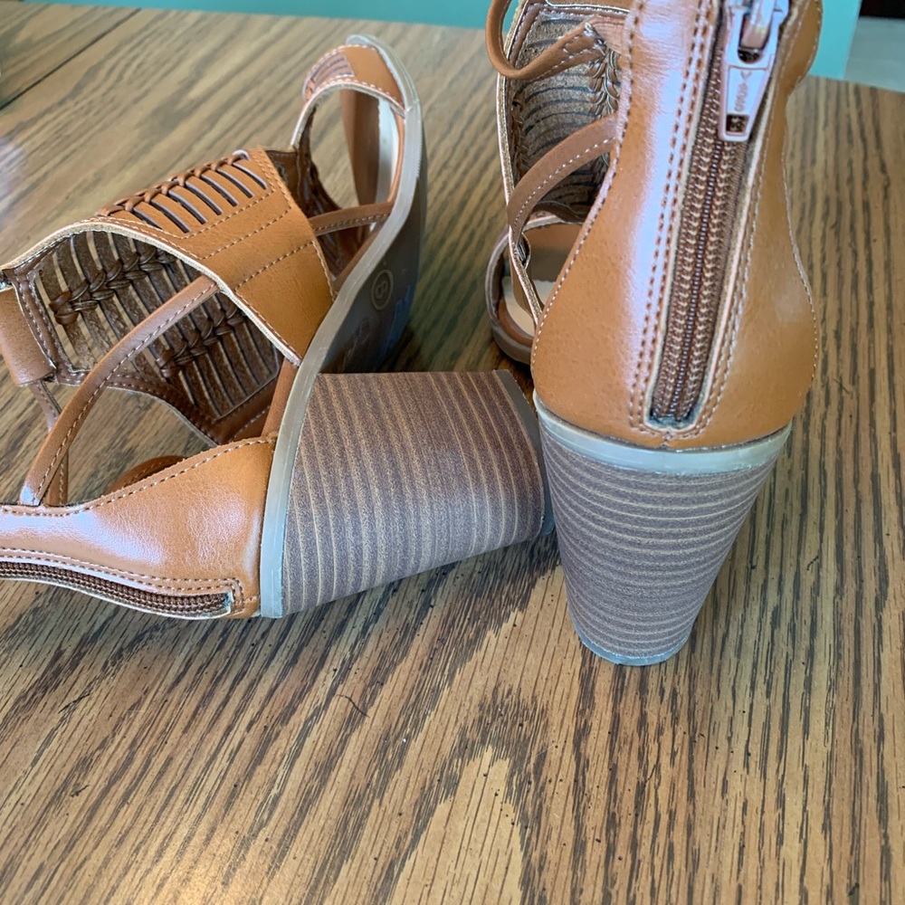 Woman’s sandals heels boho - Picture 5 of 7